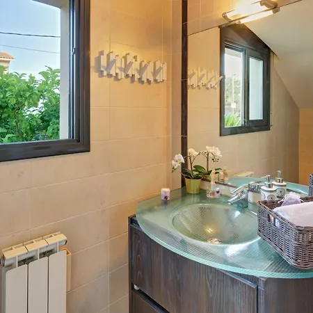 Rioja With Pool & Mountain And Sea View, Only Familys Villa Lloret de Mar