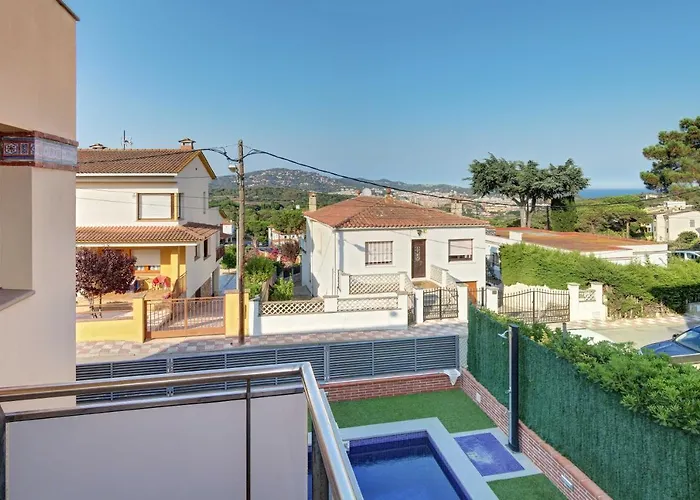 Rioja With Pool & Mountain And Sea View, Only Familys * Lloret de Mar